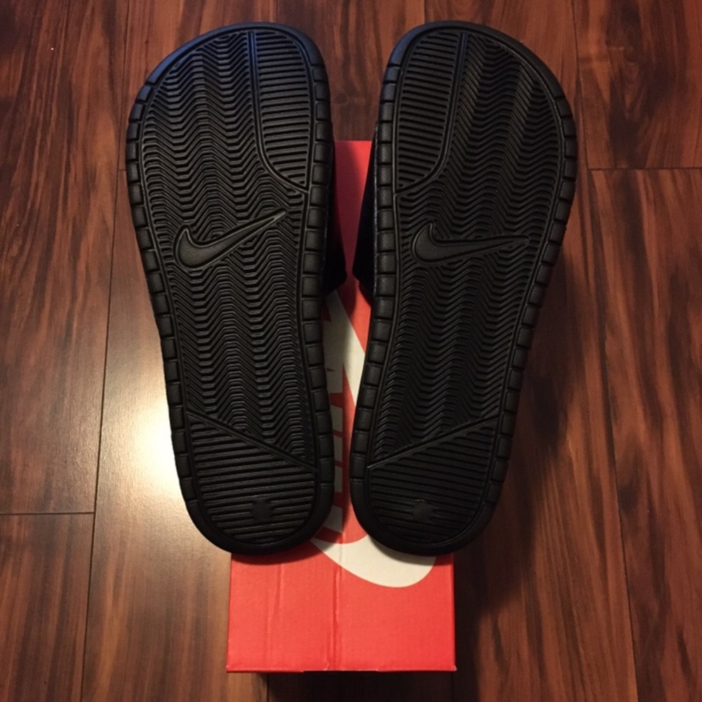 Men’s Nike Benassi JDI - Picture 2 of 2